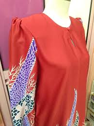 Apabila anda sedang mencari model gamis terbaru monalisa miranty anda sudah berada di toko online yang tepat untuk menemukannya,model model gamis terbaru monalisa miranty ini merupakan pilihan yang tepat jika anda sedang mencari gamisalya.com. 20 Inspirasi Baju Kurung Moden Bahu Puff Little One Scandles
