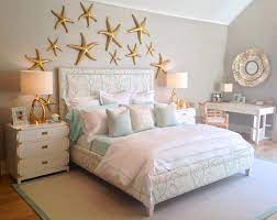 Bedroom beach theme from our amazing beach house tours, as well as beach bedroom decor inspiration with an this gorgeous beach theme bedroom is brought to you via a newport beach home tour. Beach Themed Bedroom Furniture Image White Theme Ocean Decor Bedroom Ocean Bedroom Beach Themed Bedroom