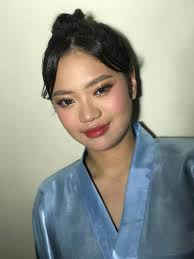 Veronica Mulilo https://www.facebook.com/profile.php?id=61556507284371 Like  my page and share