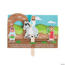 Lots of brightly colored strips of paper, approximately 2.5 x 11 inches long Jesus Enters Jerusalem Pop Up Palm Sunday Craft Kit