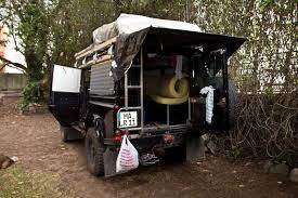 Regenschutzkonstruktion Auch Eine Praktische Idee Nach Dem Okonomischen Prinzip Viel Nutzen Bei Moglichst Wenig Aufwand Reisemobil Heck Autos