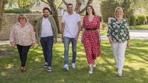 Luana belmondo est franco italienne par son mariage avec paul belmondo.née en 1971 d'une famille romaine, luana tenca étudie le droit. La Bethunoise Pepee Le Mat Au Casting De Mon Gateau Est Le Meilleur De France Tourne A Douai