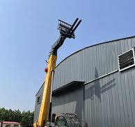Mini China Snzg Small Telescopic Forklift 3tons 4tons 5tons 18m 20m 22m  Telescopic Arm Diesel Loader Four-Wheel Drive Compact Telescopic Handler ...