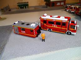 18836982 1865323803719638 1246027084354387386 O Jpg Jpeg Grafik 2048 1536 Pixel Skaliert 42 Feuerwehr Fahrzeuge Feuerwehr Werkfeuerwehr