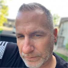 Byron Ashby's Instagram, Twitter & Facebook