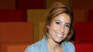 Die frage nach ihrem partner, raphaël glucksmann, der sie am set von c zu ihnen unwohl gemacht hat. Lea Salame Qui Est Son Compagnon Raphael Glucksmann Femme Actuelle Le Mag