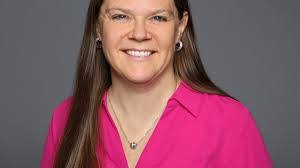 Elizabeth Giese's Instagram, Twitter & Facebook