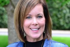 Desneige VanCleve, Founder & CEO of Grace Place