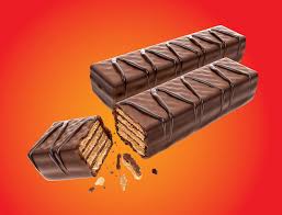 3d Of Chocolate Bars Serenata Greece On Behance Chocolate Biscuits Packaging Chocolate Pack