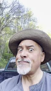 Diamond Jim has an interesting antique in his truck 🛻