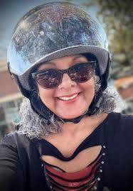 Hello curly hair friends!! I don't always let my hair go curly but when I  do I use this Matrix “a curl can dream” product that my hairdresser  sister-in-law introduced me to