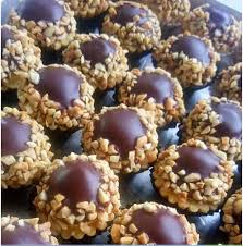 Pukul butter dan gula aising sampai sebati. Perkongsian Resepi Tart Keju Buncit Bersalut Coklat Dengan Badam Jom Cuba Buat Audela