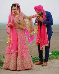 Nav Jivan Punjabi Wedding Couple Indian Wedding Photography Couples Indian Wedding Poses