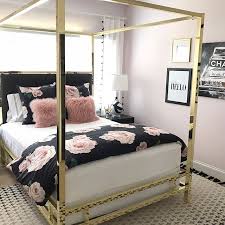 Black And Pink Roses Bedding The Emily Meritt Bed Of Roses Duvet Cover Sham Life Truly Is But A Dream With This Floral Bedding De Gold Bedroom Room Decor Bedroom Bedroom Inspirations