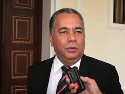 Primer vicepresidente de la AN se reune con representantes de Nestlé