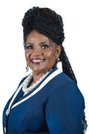 Norma Epps's Instagram, Twitter & Facebook