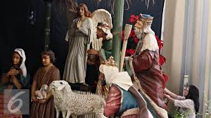 Natal selalu identik dengan berbagai pernak pernik dan simbol, seperti sinterklas, lampu, hiasan, dan juga pohon natal. Beginikah Rupa Wajah Yesus Kristus Yang Sesungguhnya Lifestyle Liputan6 Com