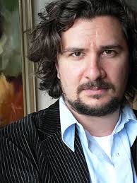 Dariusch « Profil « Mitarbeiter*innen « Oper Kiel « Theater Kiel