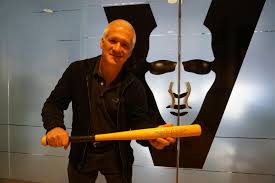 Volition على X: "Studio General Manager, Dan Cermak, gets ready to bunt  with a special bat created for the original Saints Row.  http://t.co/ZqDQIzsTQf"