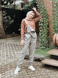 Tips berpakaian wanita gemuk berhijab || fashion tips wanita gemuk berhijabhaii guyss. 14 Inspirasi Style Hijab Casual Untuk Outfit Sehari Hari Hai Gadis