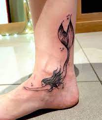 Legends indicate the mermaid uses her looks and voice to woo unsuspecting souls at sea. 36 Captivating Mermaid Tattoos To Fall In Love With Our Mindful Life