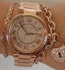 12 Farkli Tasarim Kadin Kol Saati Modeli Alimli Kadin Michael Kors Kadin Saati Moda Taki