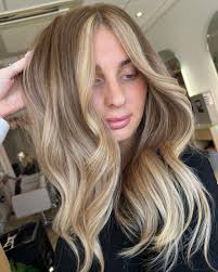 37 Best Fall Hair Colors and 2024 Trends For An Iconic Autumn Look