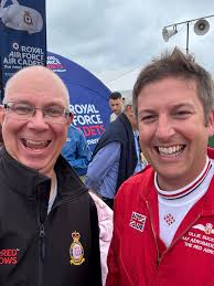 Outsmiled by Ollie again 🤦🏼‍♂️ Great to see the pilots at the meet and  greet at Eastbourne this morning. This was no small effort with the team  based out of Bournemouth this