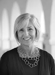 Courtney Hook's Instagram, Twitter & Facebook