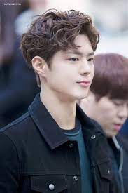Park Bo Gum Korean Hairstyle Perm Hair Men Korean Men Hairstyle