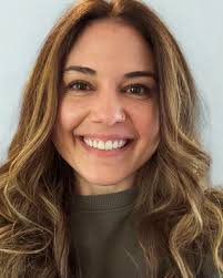 Kelly Conover's Instagram, Twitter & Facebook