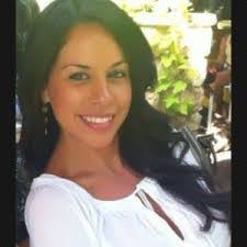 Elizabeth Bautista's Instagram, Twitter & Facebook