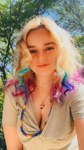 I just ordered so many fun hair things 😍😍😍 I've recently become a big  fan of hair coils for my thick hair 👌🏻 I thought these were appropriate  because the color names