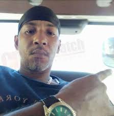 Who can talk some sense in this piece of shit... #braindamage