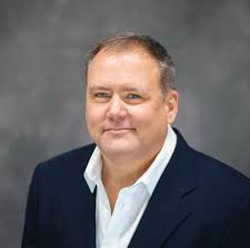 Find Emails and Phone Numbers of professionals in Villa Park