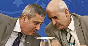 Governo Bolsonaro: Pressões por compra da Covaxin vieram do Planalto, dizem  informantes à CPI