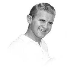 Truit Gray's Instagram, Twitter & Facebook