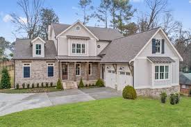 The farmhouse décor style is homey, warm and welcoming. Beautiful Modern Farmhouse Style Home In Smyrna Vinings Previously Listed Atlanta S Real Estate Blog Atlanta Fine Homes Sotheby S International Realty