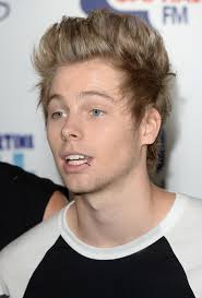 We know all the answers. Luke Hemmings Bands Wikia Fandom