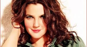 Myra Romano's Instagram, Twitter & Facebook