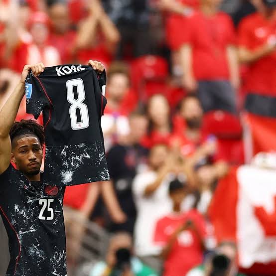 Canada reacts to Ismaël Konés broken leg during World Cup match vs. Qatar