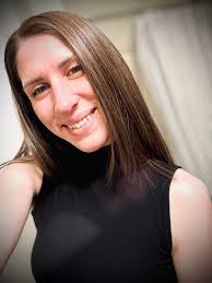 Needed a more recent profile pic. Less make-up, higher self esteem 🤷🏻‍♀️