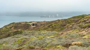 Embark on the batteries to bluffs trail to explore san francisco's craggy western shoreline. Batteries To Bluffs Trail Modern Hiker