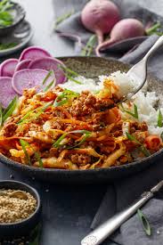 Spicy Korean Egg Roll Bowls With Kimchi Love And Olive Oil Recipe Korean Egg Roll Eggroll In A Bowl Dairy Free Recipes Dinner
