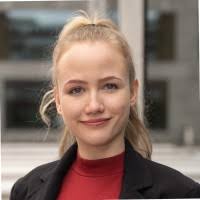 Marla Maier's Instagram, Twitter & Facebook