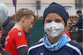 Ratzeburger Adventslauf: Simon Müller siegt vor Jonas Weller