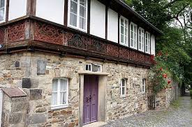 Mein problem ist das mein haus unter denkmalschutz gestellt werden soll. Denkmalschutz Immobilien Kaufen Und Verkaufen Investment