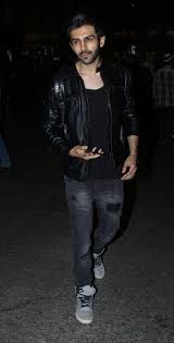 Hotness Alert Ranveer Singh Hrithik Roshan Kartik Aaryan S Black Looks Can Never Go Wrong Iwmbuzz Kartik aaryan hd image get to download free kartik aryan image hd dp, profile picture wallpaper in hd quality without limit. hotness alert ranveer singh hrithik