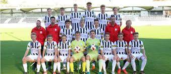Die aka lask juniors oö hat einen neuen leiter. Lask Fussballakademie Linz