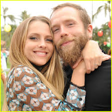 Teresa Palmer & Mark Webber Announce Birth of Fourth Child!